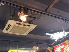 -云晓光头烧烤吧(德平路店)