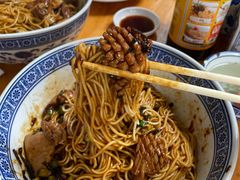 -沪西老弄堂面馆(定西路店)