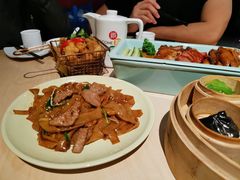 干炒牛肉河粉-避风塘(宝山万达店)