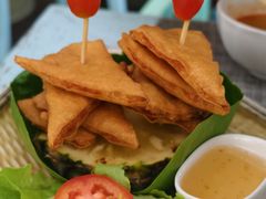 -卷心菜和避孕套餐厅(Pattaya)