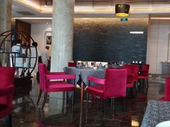 -粤尚腾香居中餐厅(首都机场希尔顿店)