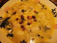 酸菜鱼-有位虾匠·香辣蟹·小龙虾(李村店)