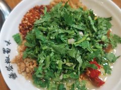 -碟滋味牛肉串串香火锅(田盛街店)