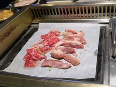 -芝小官毛肚火锅海鲜自助(苏州吴江区万宝店)