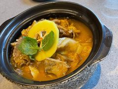 酸木瓜炖牛腩-半山腰·云南菜(侨福芳草地店)