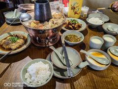 -七步香云南山里菜(昆明老街店)