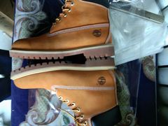 -京伟修鞋洗鞋奢侈品皮具护理店