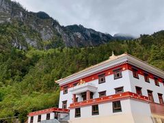 -香格里拉大峡谷巴拉格宗国家级风景名胜区丽江中旅旅游质量服务点