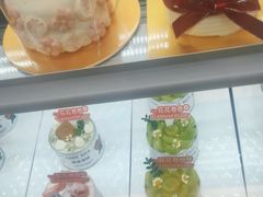 -花花卷卷·鲜食蛋糕(静安久光百货店)