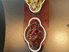 开胃双拼牛肉酱-红厨巷·淮扬菜(熙南里店)