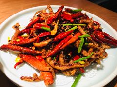 山城辣子鸡-吕氏疙瘩汤·新派鲁菜(济南万象城店)