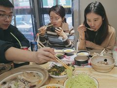 -叁煨蹄花·下饭盐帮菜(人民广场店)