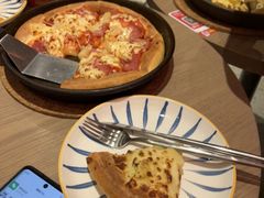 -必胜客(上海华谊新所店)