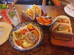 -Famous肥猫墨西哥音乐餐吧(五棵松华熙LIVE店)