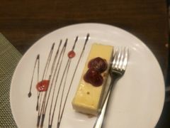 榴莲芝士蛋糕-大理实力希尔顿酒店•香全日制餐厅