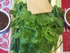 -吴记酱骨炖菜馆(西大直街店)