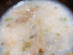 皮蛋瘦肉粥-玖鲜小笼(中山广场店)