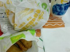 -华莱士·全鸡汉堡(艳粉店)