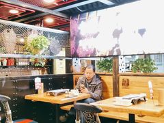 大堂-管氏翅吧(中关村店)