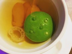 莲蓬养生炖松茸-三利音·东方司宴(外滩店)