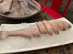 -渝大狮毛肚老火锅(巴中店)