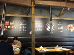 大堂-唯成•韩国炭火烤肉 유성고기