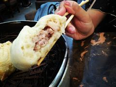 鲜虾仁肉包子-张包铺(道外店)