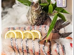-领鲜天下·焗海鲜·花胶鸡(天目里店)