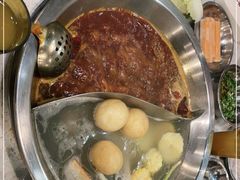 -老成都市井火锅阿泥頭火锅公司(海宁长安佳源中心广场店)