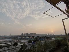 -魔方公寓(碧云国际店)