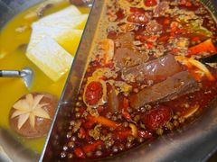 -湊湊火锅·茶憩(南京东路悦荟店)