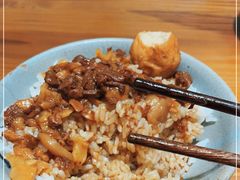 -红猪卤肉饭(大西洋美食城店)