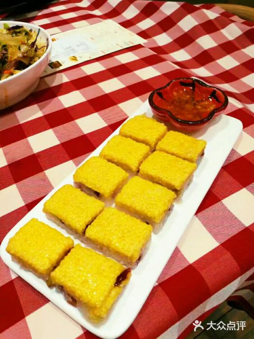 西贝莜面村(柏威年店)黄米凉糕图片