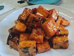 -车之谷·汽车文化主题餐厅(汽开店)