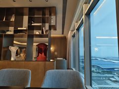 -深圳国际会展中心希尔顿酒店(前海华发冰雪世界店)