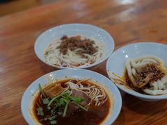 -华兴街自力面店