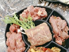 -啊美丽炭火烤肉(滑翔一店)