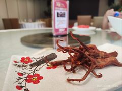 -骏莱海鲜鱼港(五角场店)