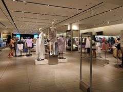 -ZARA(凯德乐峰广场店)