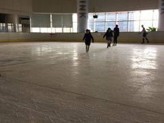 -冠军冰场CHAMPION RINK(百联又一城店)