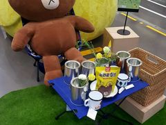 -LINE FRIENDS Garosu-gil Flagship Store