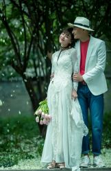 -雪中彩影婚纱摄影·微光艺术中心