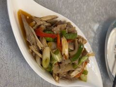 -汗腾格里·风味餐厅(新疆驻京办店)