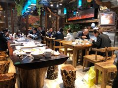 大堂-有奴思烤肉·清真(正宁路店)