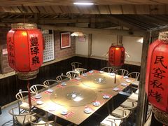 包厢-民窑私烤土窑坑烤大公鸡