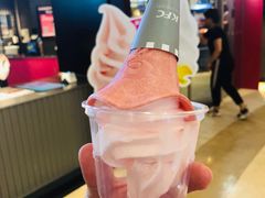 冈山白桃冰激凌-肯德基(龙之梦购物中心店)