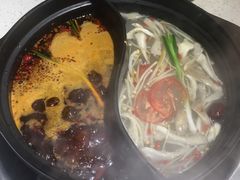-钢管厂歆瑞源油卤串串香(春熙路太古里店)