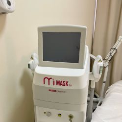 -咪咪专业脱毛连锁机构