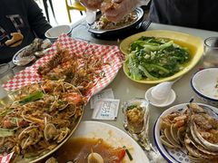 -覃记海鲜美食餐厅