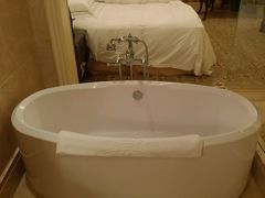android_upload_pic-中旅阿那亚九龙湖·公主酒店